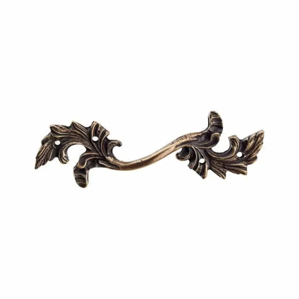Antique floral cabinet handle - antique brass 63mm
