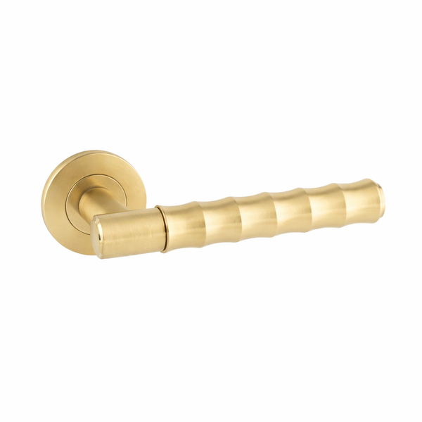Bamboo door handle lever on rose - brass