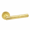 Hammered lever on rose door handle - Brass