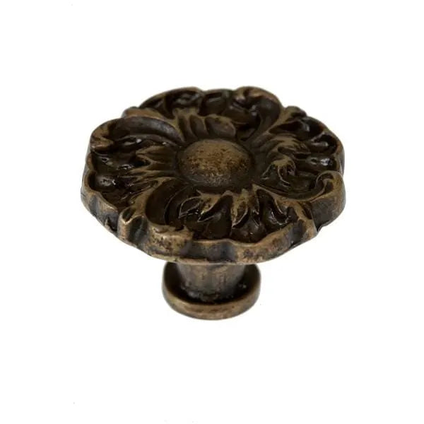 Traditional cabinet knobs