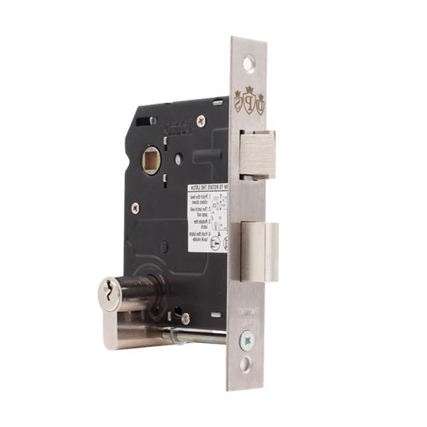 door lock body