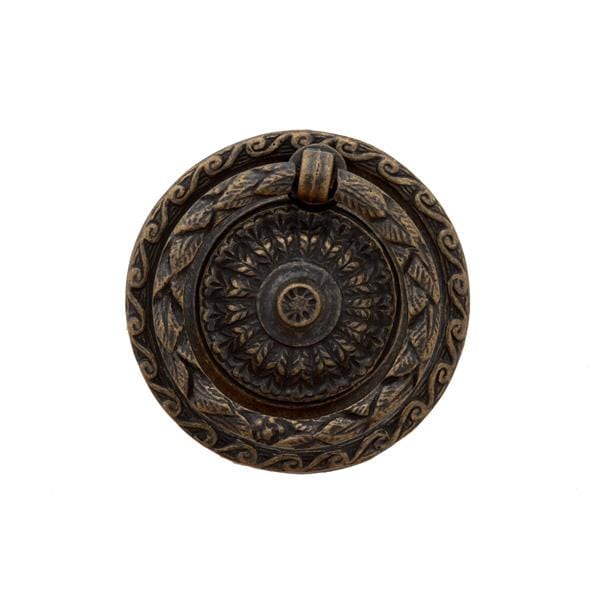 Large ring on round flower backplate