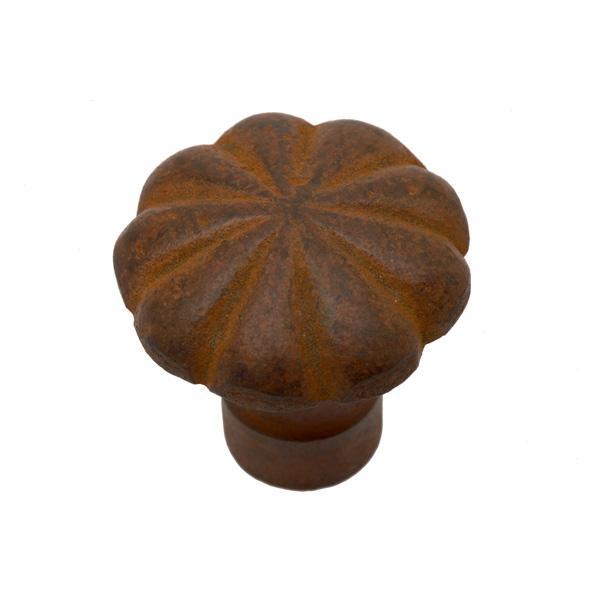 Rusted flower knob